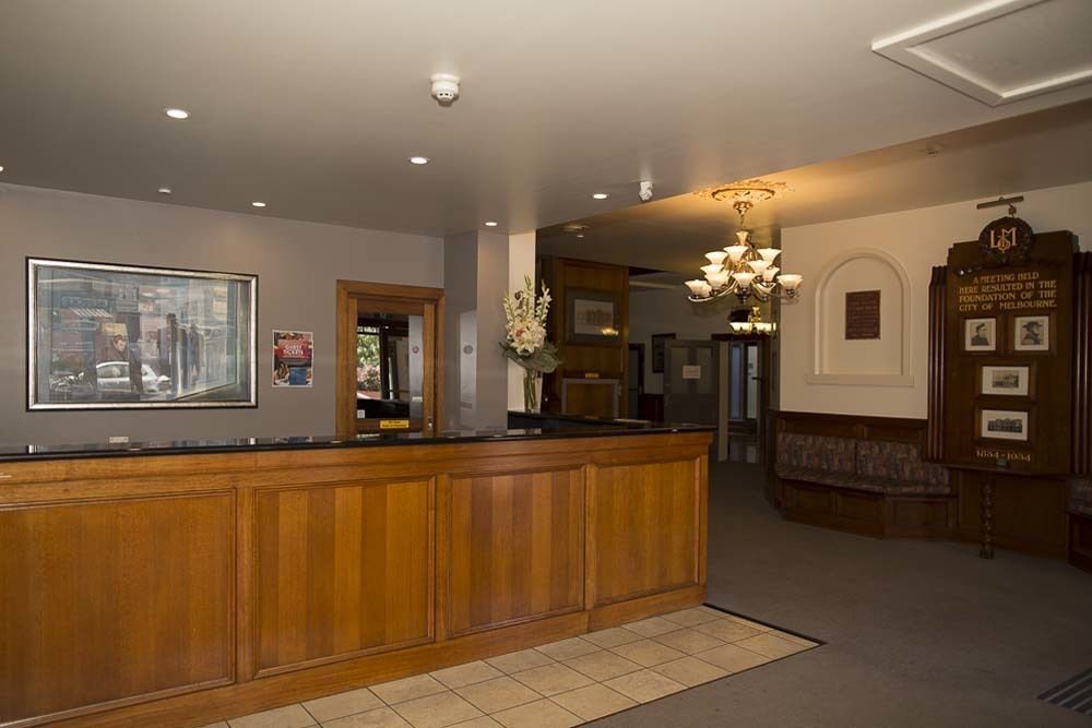 The Cornwall Historic Hotel Лонсестън Екстериор снимка